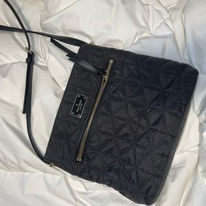 KATE SPADE CROSS BODY PURSE
